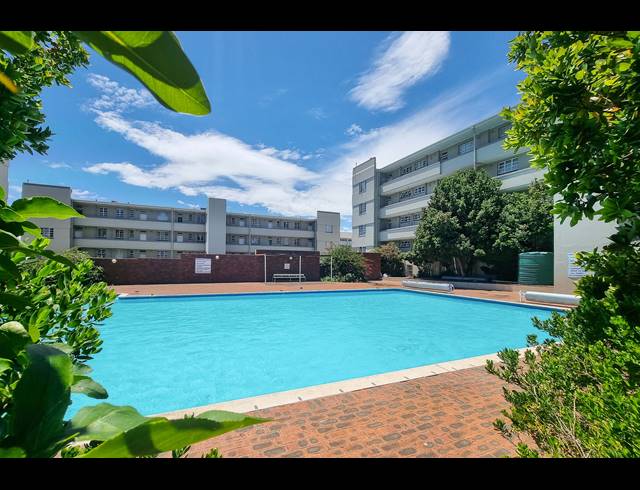 1 bed property to rent in DISTRICT SIX